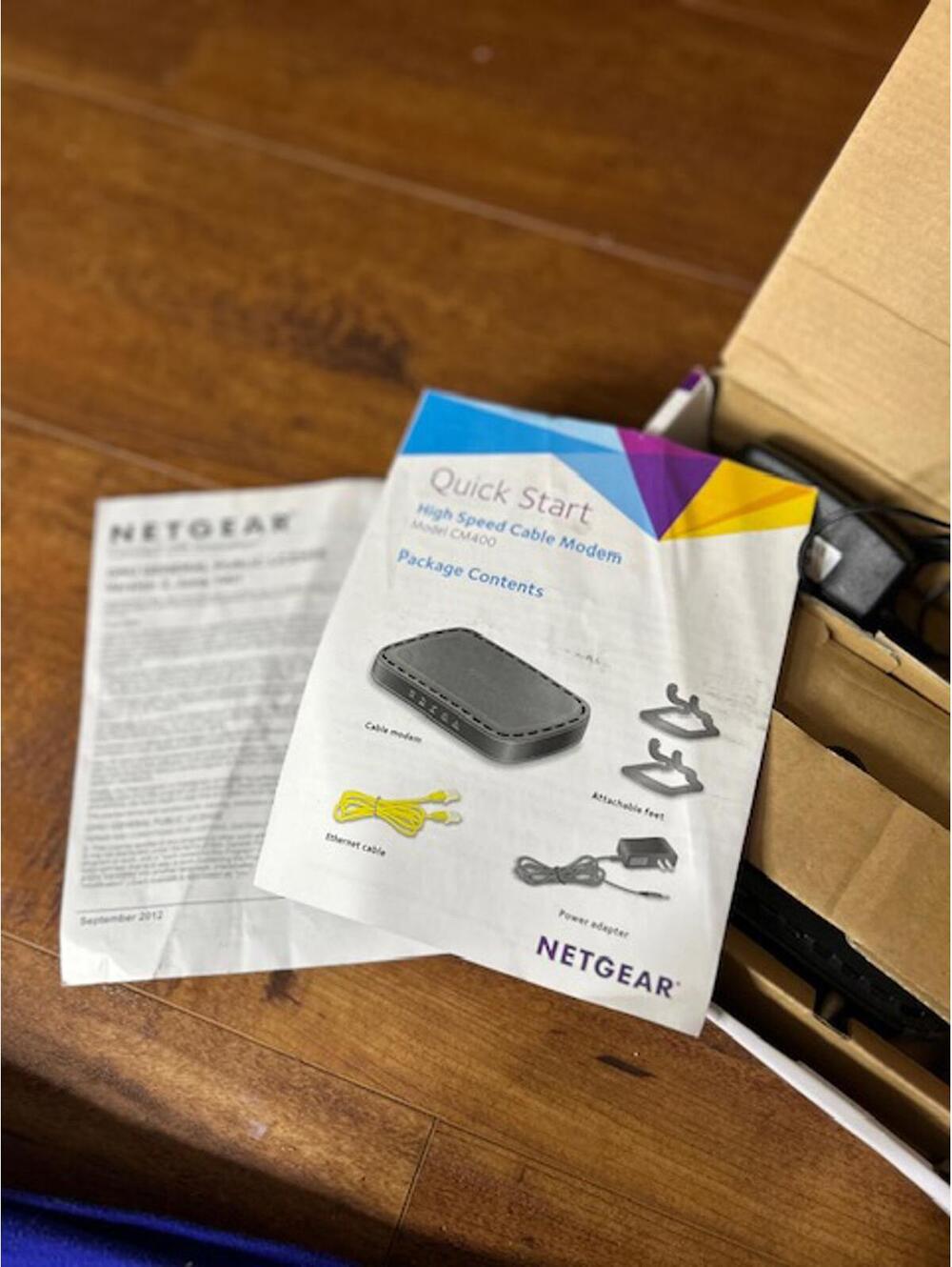 Netgear CM400 High Speed Cable Modem DOCSIS 3.0 - Picture 4 of 6